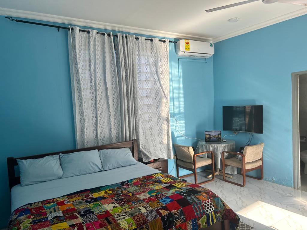 Oneworld Guesthouse & Events Centre Άκρα Εξωτερικό φωτογραφία